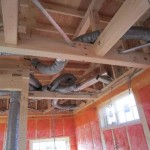 換気システムダクト工事中