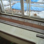 床材工事中・埋め込み暖房放熱機スペース