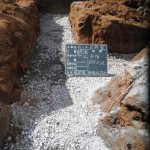 根掘り・砂利転圧工事中