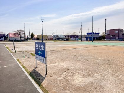 街区公園前の現地写真（2025年7月撮影）